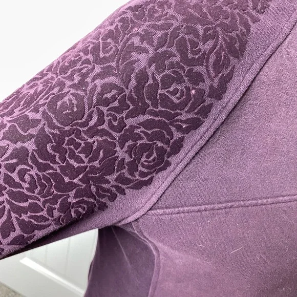 Lululemon Sweatshirt Floral Flock Pullover - Picture 11 of 12